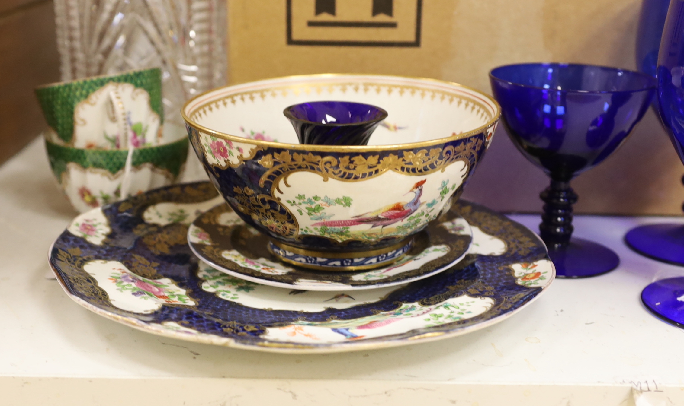 Mixed ceramic tableware, a lead crystal decanter, etc.